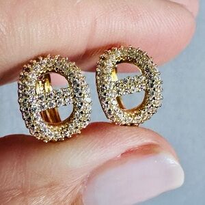 Micro Pavé Stone Mariner Link Huggies